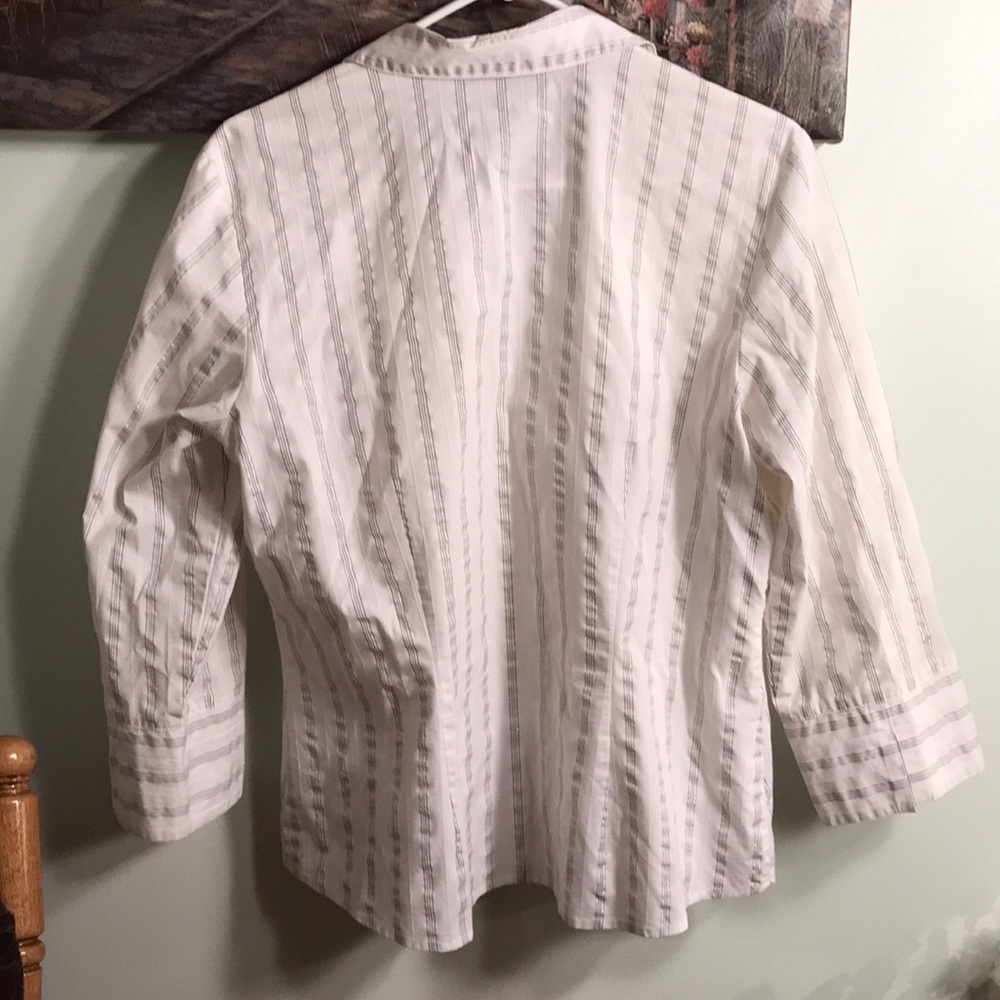 Button down blouse - Picture 4 of 4